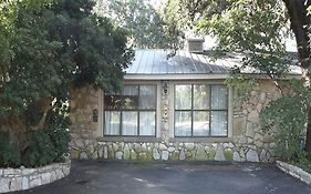 Acorn Bed And Breakfast Boerne Tx